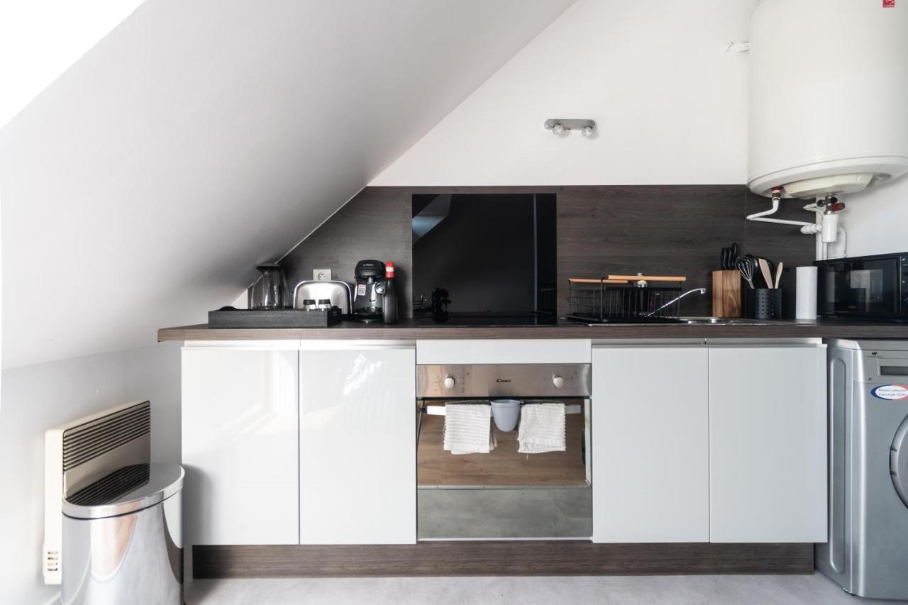 Bienvenue Chez Vous Tres Calme Et En Plein Centre Apartment Mantes-la-Jolie Exterior foto